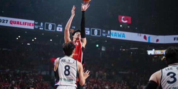 九游体育平台-世预赛-日本男篮力克韩国稳居小组第一 霍金森24+7李贤重28+11